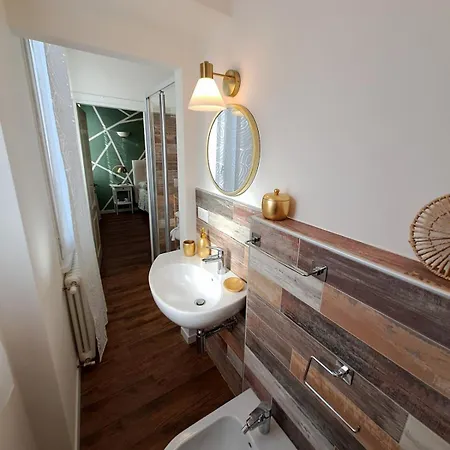 Movida Apartment, Via Gallucci, Modena's Historic Center * Modena