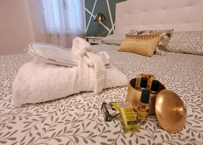 Movida Apartment, Via Gallucci, Modena's Historic Center